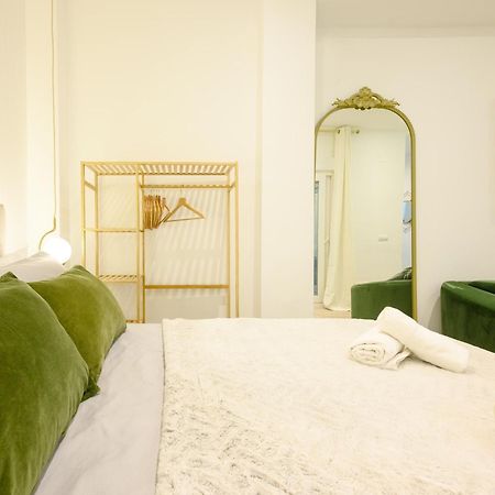 Estudio Malaga Center Living Esterno foto