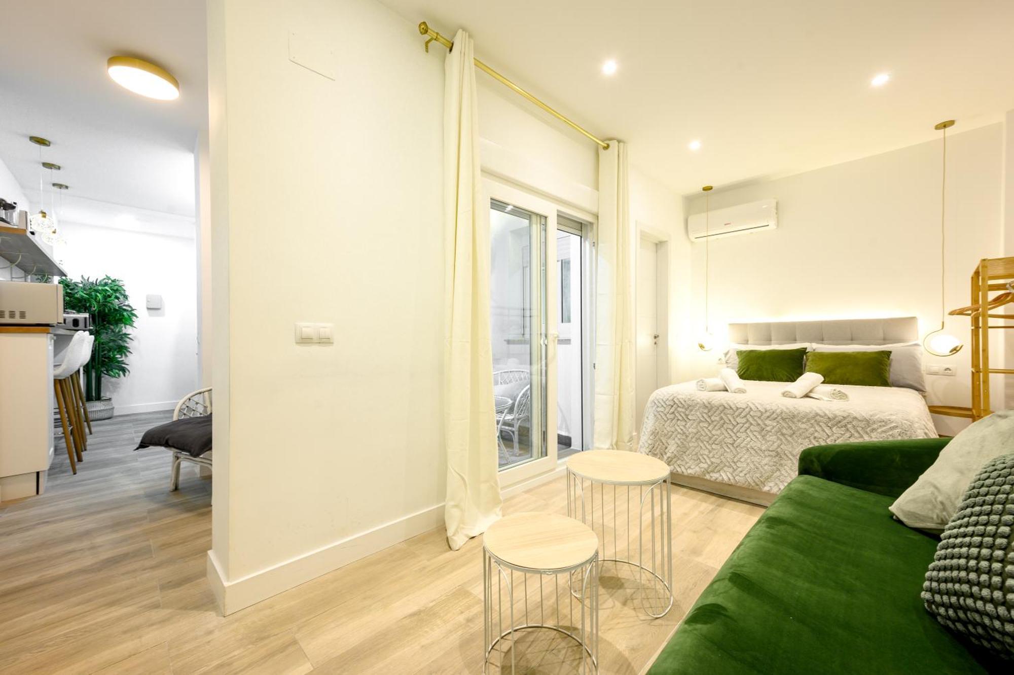 Estudio Malaga Center Living Esterno foto